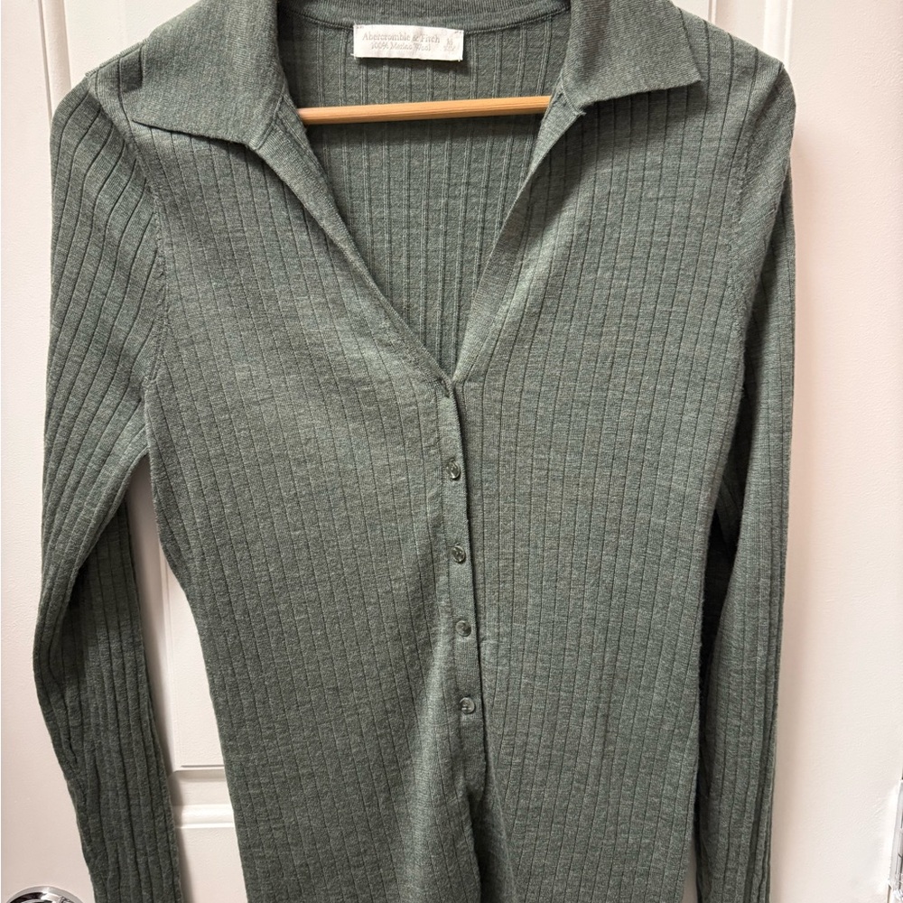 Abercrombie & Fitch Olive Button-Down Shirt